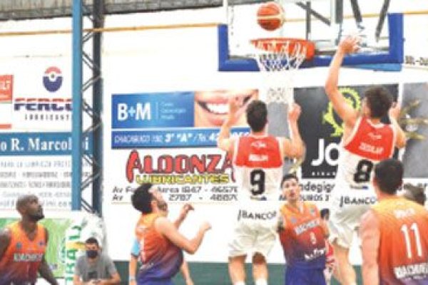 En el final, Riachuelo perdió frente a San Isidro en Córdoba