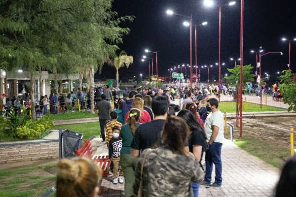 Masiva participación de la comunidad en