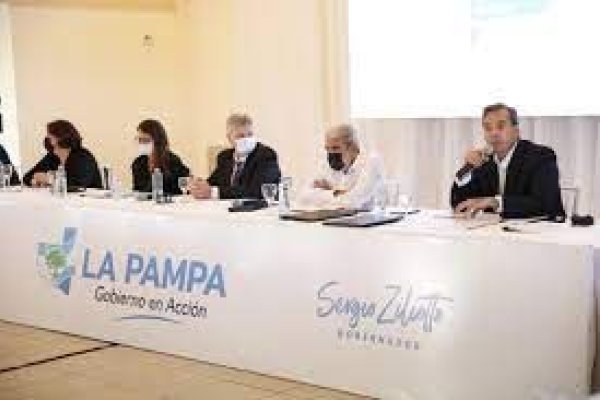 El Consejo Federal para la Prevención y el Abordaje de Femicidios, Travesticidios y Transfemicidios se reunió en La Pampa