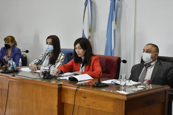 Comenzó un juicio por abuso sexual y corrupción de menores