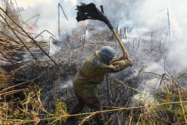 Corrientes: diez focos siguen activos y se multiplica la ayuda económica para los damnificados