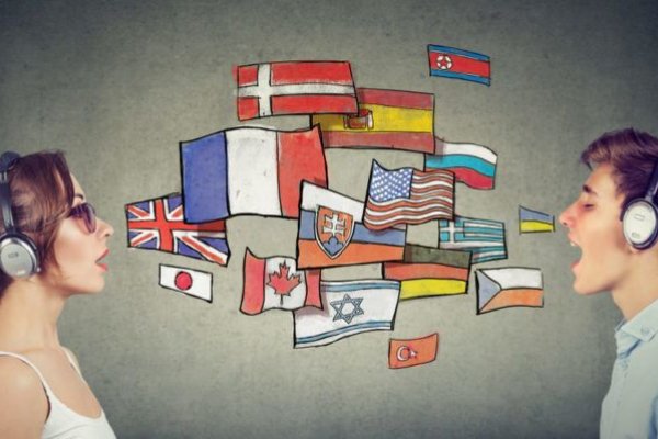 Brecha lingüística intergeneracional: expresiones que delatan a qué generación perteneces