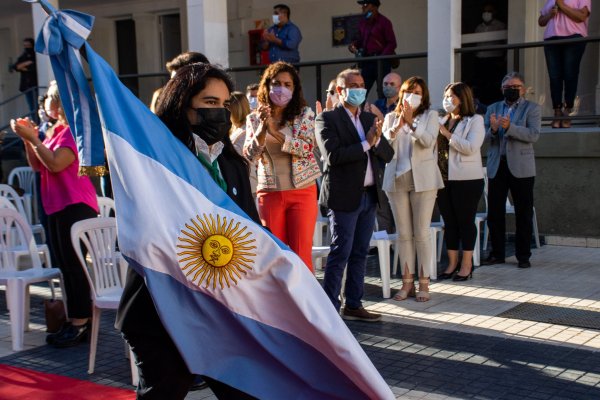 La intendenta de capital encabezó el acto de apertura de ciclo lectivo de las escuelas municipales