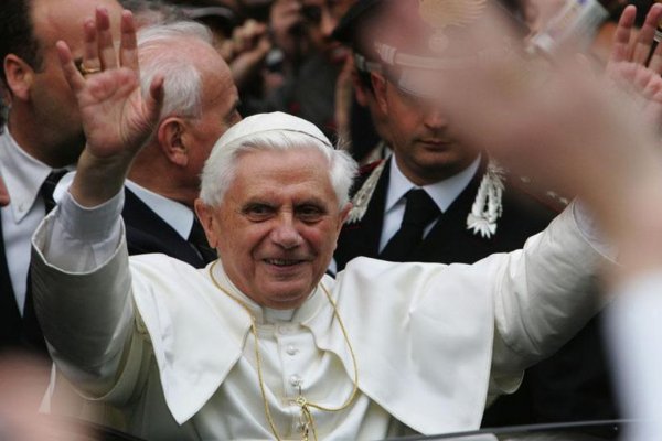 Benedicto XVI cumple 95 años