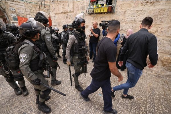 Diez heridos en disturbios en la Explanada de las Mezquitas en Jerusalén