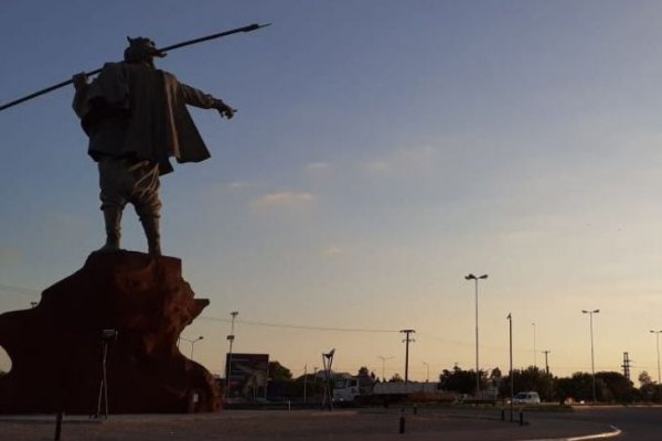 Martes con cielo despejado en Capital y una máxima pronosticada de 27 grados