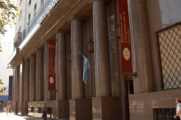 La Biblioteca del Congreso Nacional lanza un programa de becas para investigadores