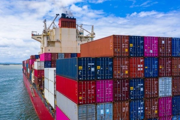 El intercambio comercial de marzo cerró con récord en importaciones y exportaciones