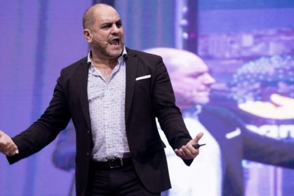 Indagan al líder de Generación Zoe, Leonardo Cositorto