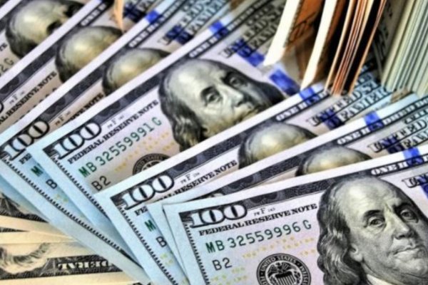 El dólar blue acumula una suba de $15 en 6 días y alcanza su máximo valor en 2 meses