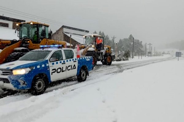 Rutas intransitables por el temporal de viento y nieve en Neuquén