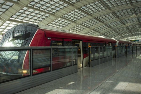 Brote de coronavirus en China: Cierran decenas de estaciones de subte en Beijing