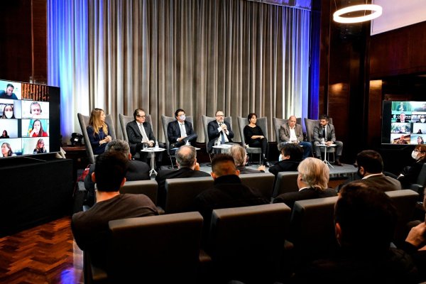 Ambiente participó del primer encuentro de la Mesa Nacional sobre Minería Abierta a la Comunidad