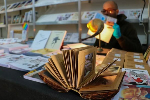 Agenda del domingo en la Feria del Libro 2022