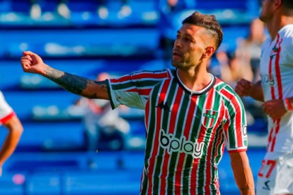 Vélez goleó a un flojo Estudiantes que todavía está en Sudamericana