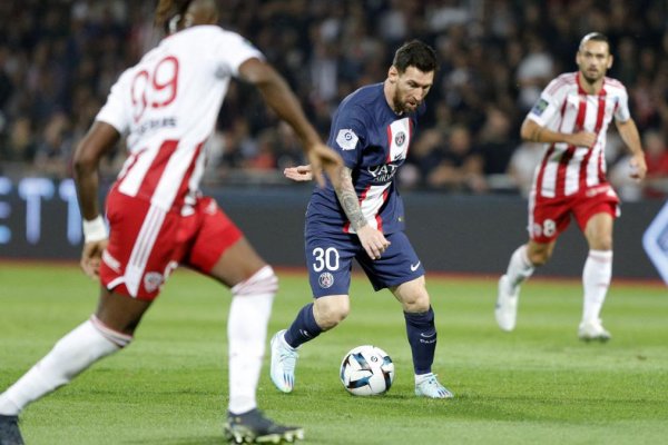 Paris Saint Germain ganó con un golazo y dos asistencias de Messi ante Ajaccio