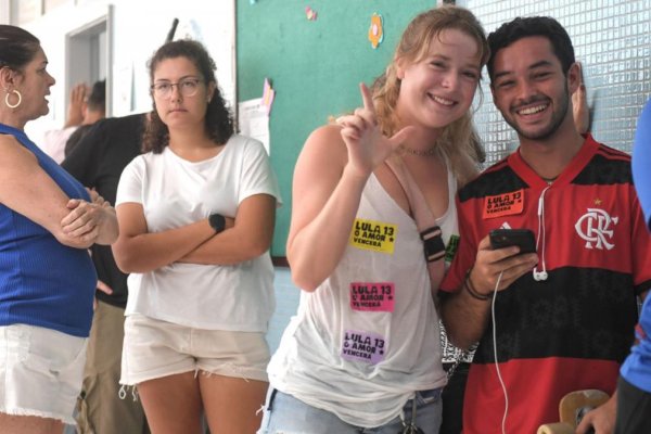 Lula vs. Bolsonaro: cerraron los comicios en Brasil