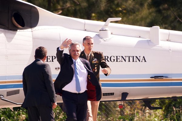 Alberto Fernández viajará este lunes a Brasil para encontrarse con el presidente electo