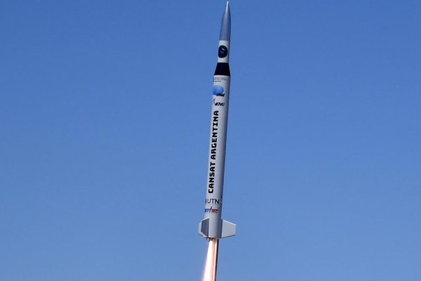Lanzaron con éxito satélites hechos por alumnos de escuelas de Córdoba, Formosa, Misiones y CABA