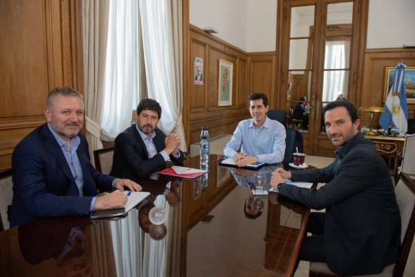 El ministro Federico Bazán se reunió con “Wado” De Pedro