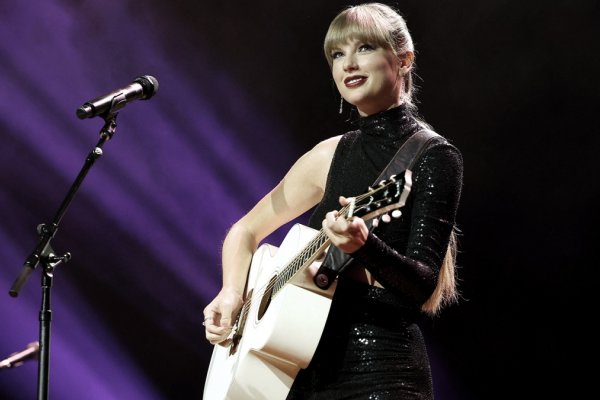 Taylor Swift es la primera artista en ocupar los diez puestos del ranking Billboard