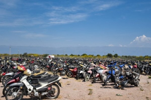 Subastarán 2 mil motocicletas y lo recaudado será destinado para la Policía
