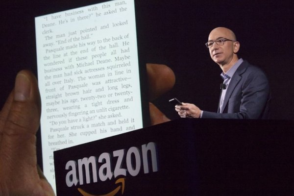 Jeff Bezos prometió que donará la mayor parte de su fortuna, que alcanza 124.000 millones de dólares