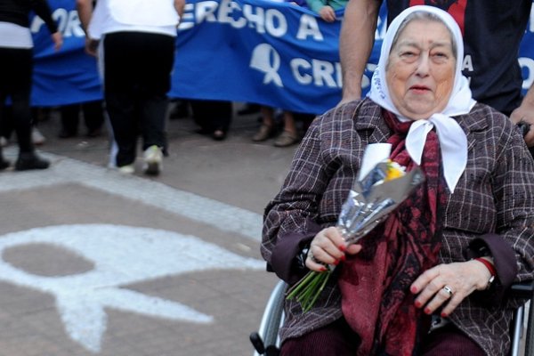 Las cenizas de Hebe de Bonafini descansarán en la Plaza de Mayo