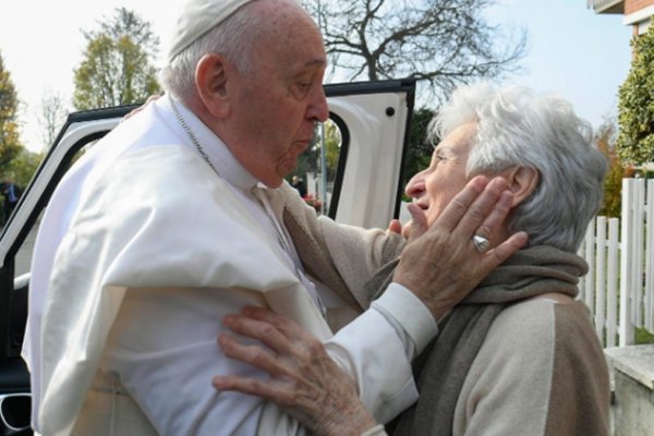 El Papa Francisco visitó a sus primas en el norte de Italia