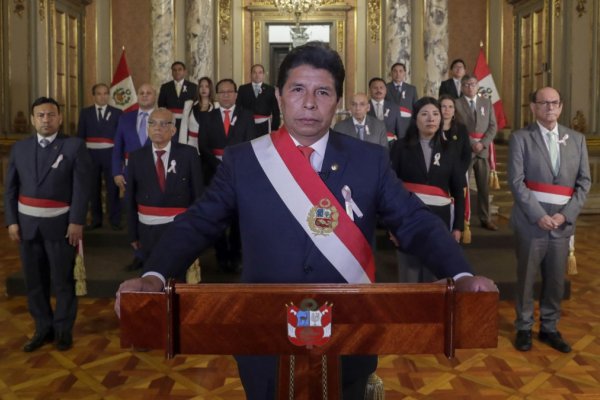 El grupo de alto nivel de la OEA llegó a Perú para analizar la crisis