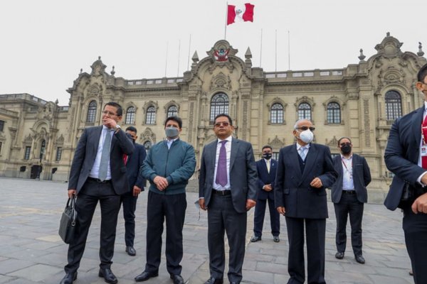 La misión de la OEA comenzó la inspección de la situación política en el Perú