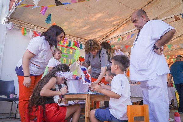Continua con gran éxito la campaña nacional de vacunación infantil “Vacunar es Amar”