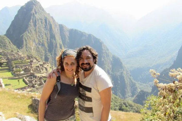 A los 22 años se enamoró de su profesor y dos décadas después del alumno de su exmarido