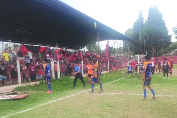 Quince jugadores fueron informados por los incidentes en el clásico