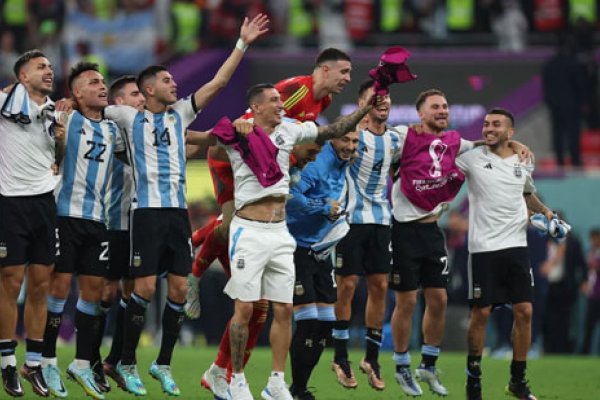 Fotos del duelo entre Argentina y Australia por los octavos de final