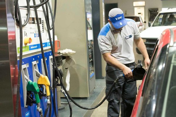 YPF aumenta un 4% el precio de las naftas y el gasoil