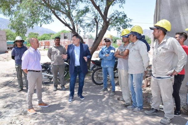 El Gobierno construye 44 viviendas en Sanagasta