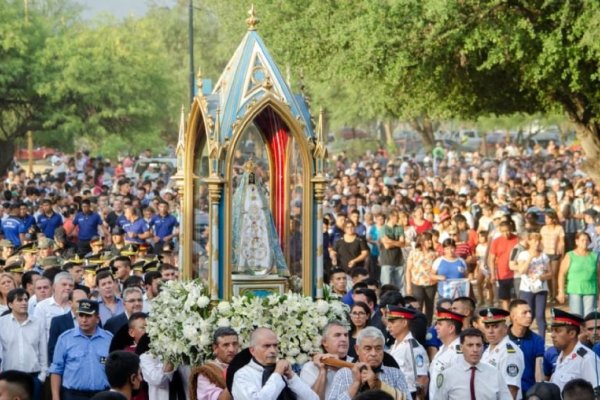 Una multitud manifestó su amor y devoción por la Virgen del Valle