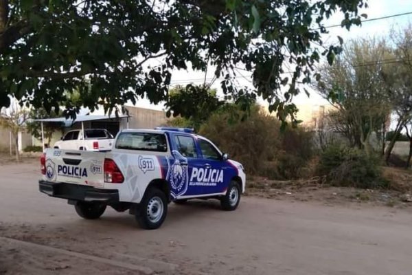 Un hombre fue herido a pedradas en una gresca barrial