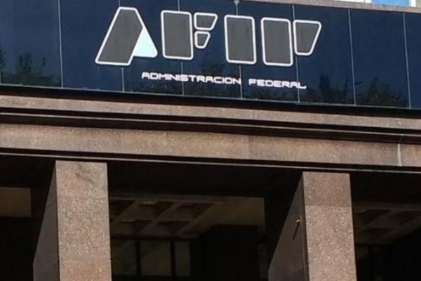 AFIP sube el IVA a 8% a no inscriptos que vendan más de $200.000 por mes en plataformas digitales