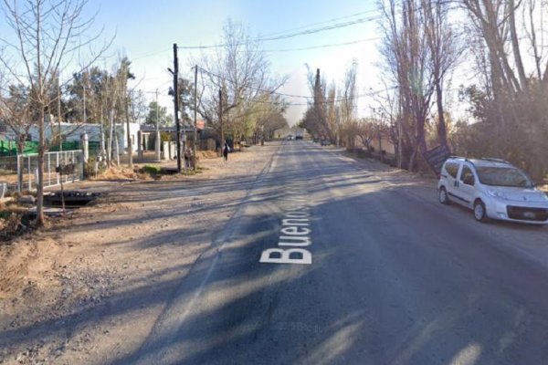 Tragedia en Mendoza: un hombre murió electrocutado mientras regaba el jardín