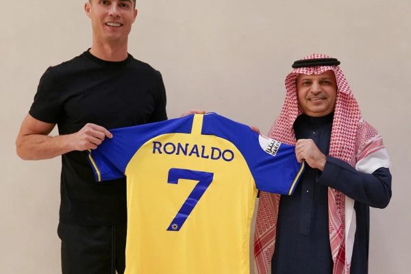 Cristiano Ronaldo es nuevo jugador del Al-Nassr de Arabia Saudita