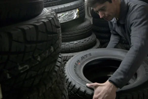Cambiar neumáticos en Chile, Paraguay o Uruguay: cuánto se ahorra en cada país y cuál conviene más