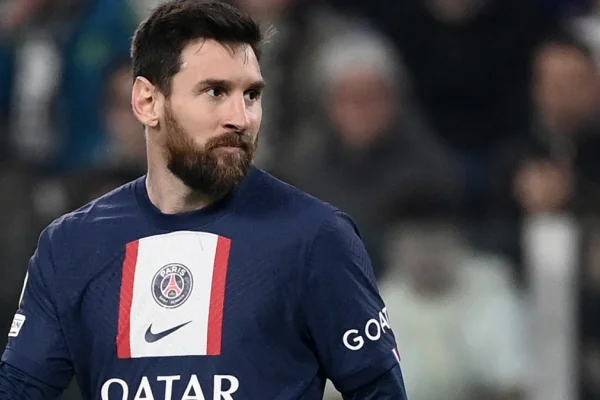 El PSG continúa la negociación con Messi por la extensión de su contrato