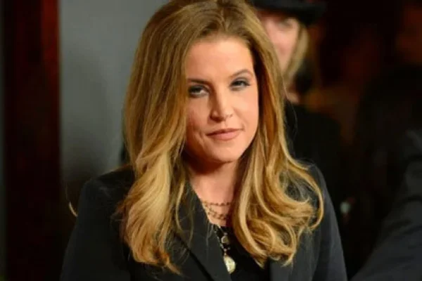 Murió Lisa Presley, la única hija de Elvis