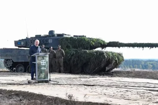 Estados Unidos, el Reino Unido y Alemania evalúan el envío de tanques a Ucrania