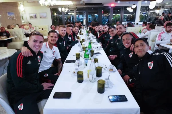 El plantel de River Plate disfrutó de una cena íntima en el mismo restaurante que eligió la selección argentina antes de viajar al Mundial