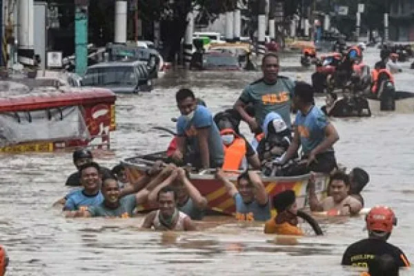 Filipinas registra al menos 27 muertes por las inundaciones