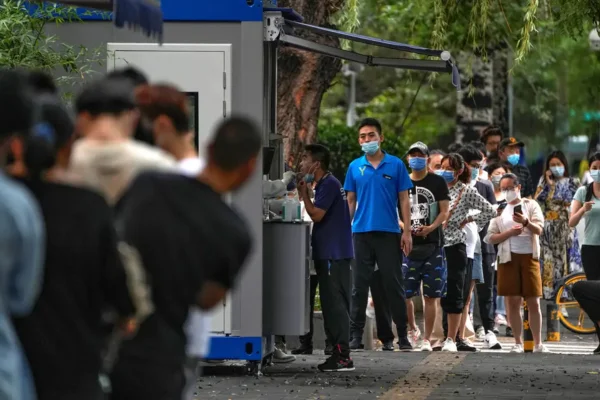 Caída histórica: la población de China disminuyó por primera vez en más de 60 años