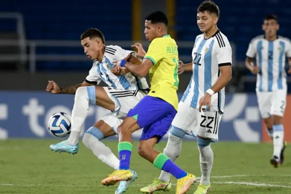 Argentina perdió con Brasil y quedó muy comprometida en el Sudamericano Sub-20